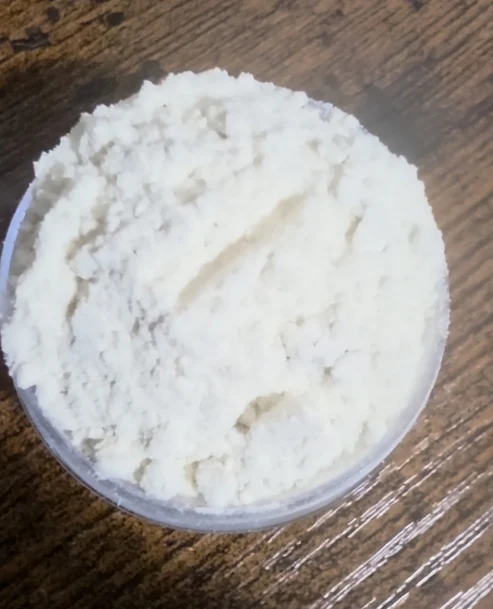 7OH White Cream Powder 92 9%
